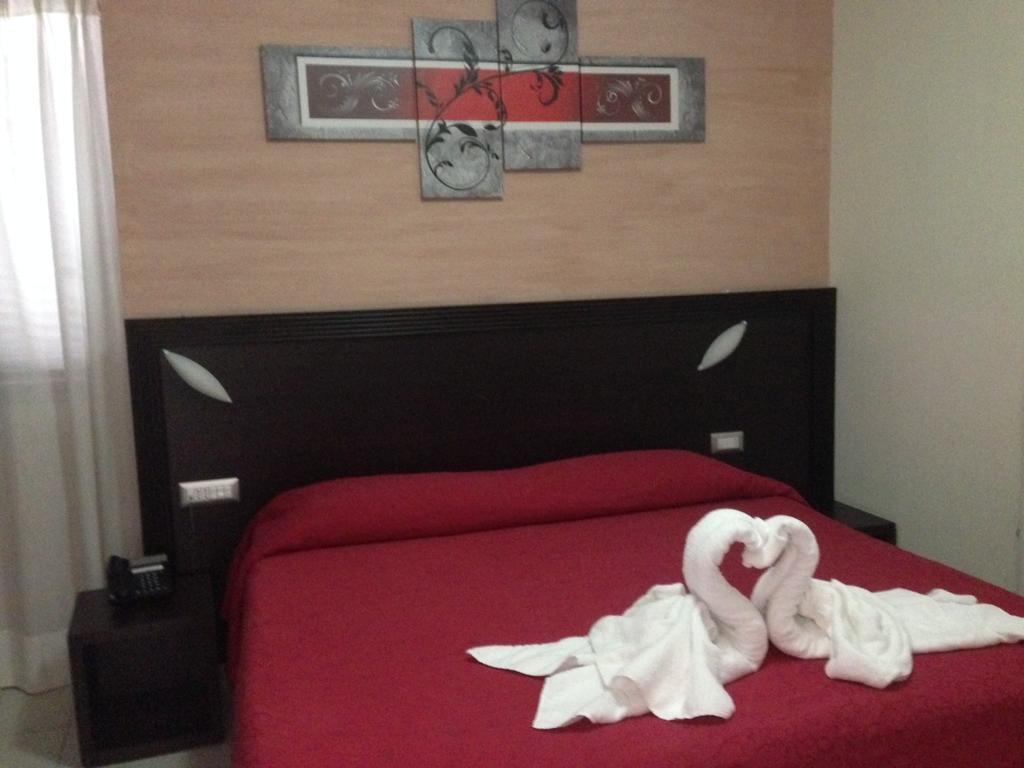 Hotel La Rosetta Scauri 스카우리 외부 사진