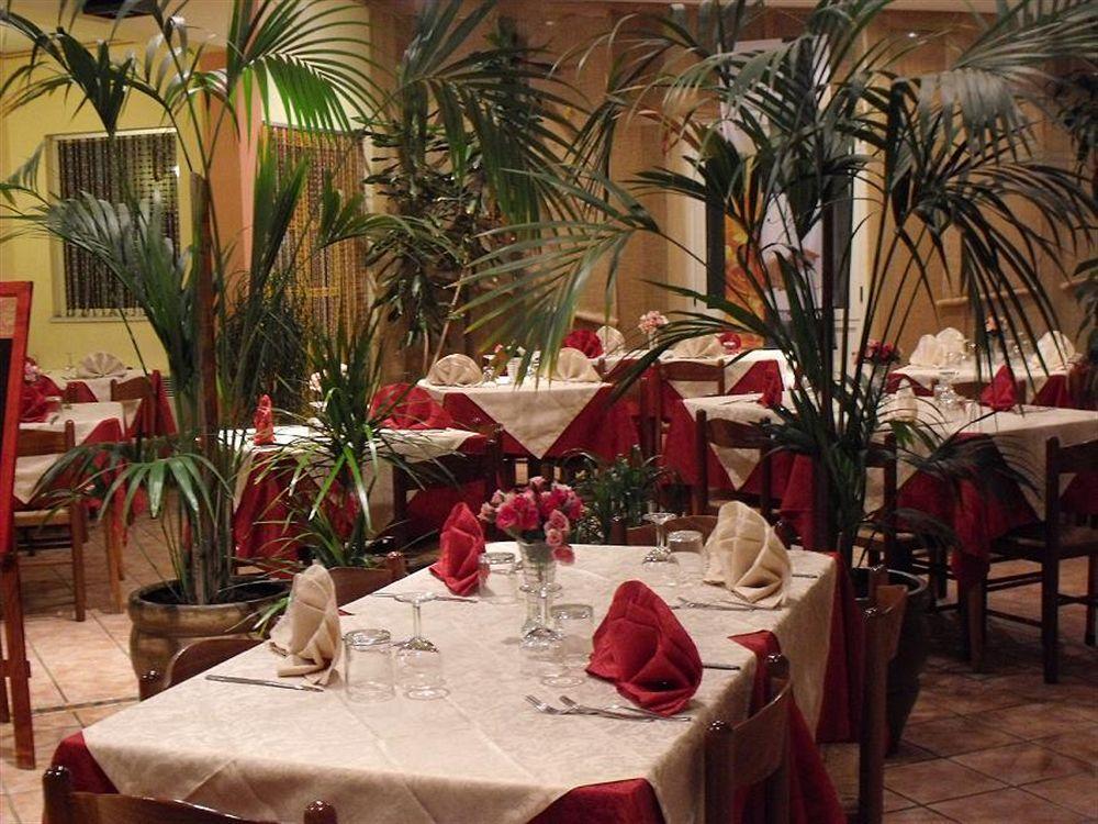 Hotel La Rosetta Scauri 스카우리 외부 사진
